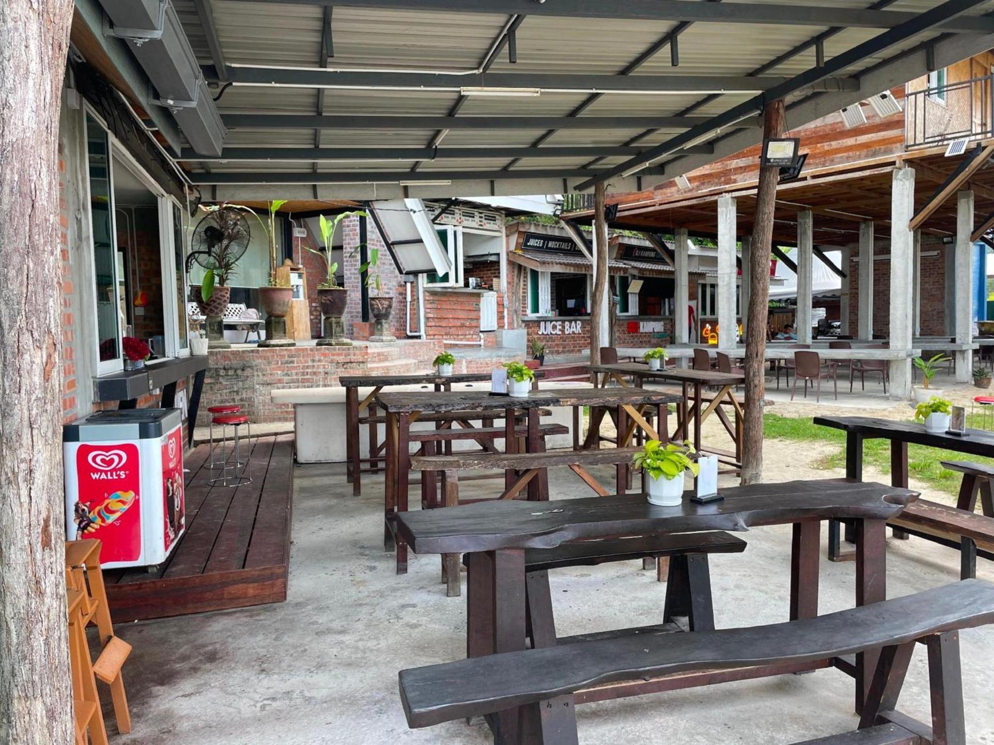 Villa Thai Pantai Cenang  Zewnętrze zdjęcie